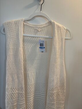 Ultra Flirt Ivory Open-Knit Sleeveless Cardigan